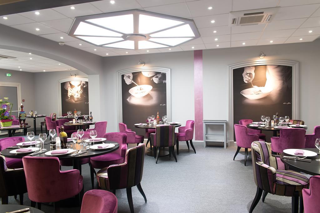 Logis Hotel De France Restaurant Le Lucullus Montmorillon Exteriör bild